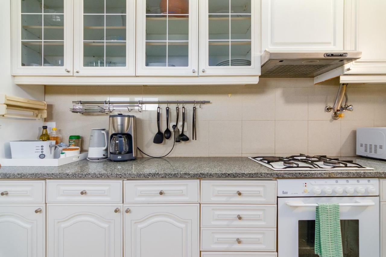 Downtown N97 Apartment Setubal